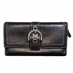 Coach SOHO Black Leather Trifold Wallet Silver Accent Large Buckle